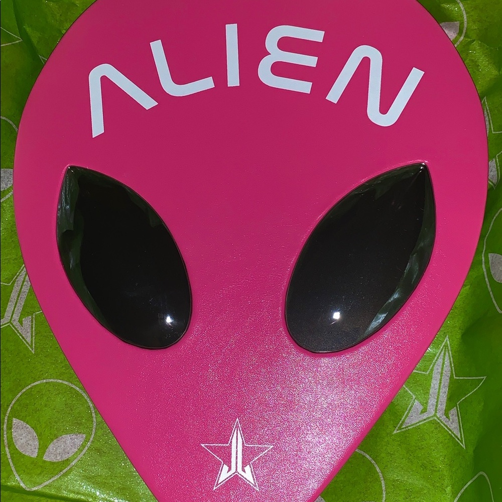 Jeffree Star 👽ALIEN🛸 palette